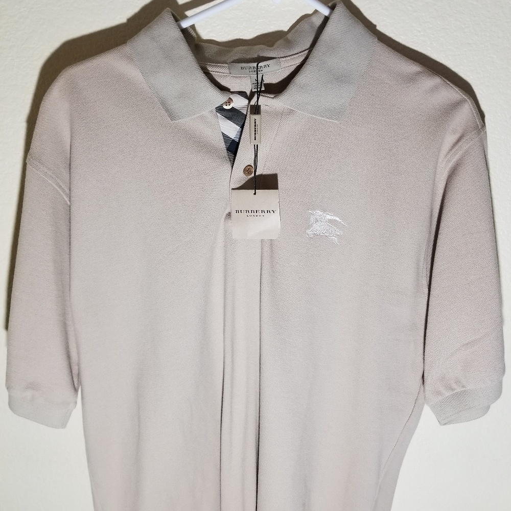 Burberry mens polo style collard shirt